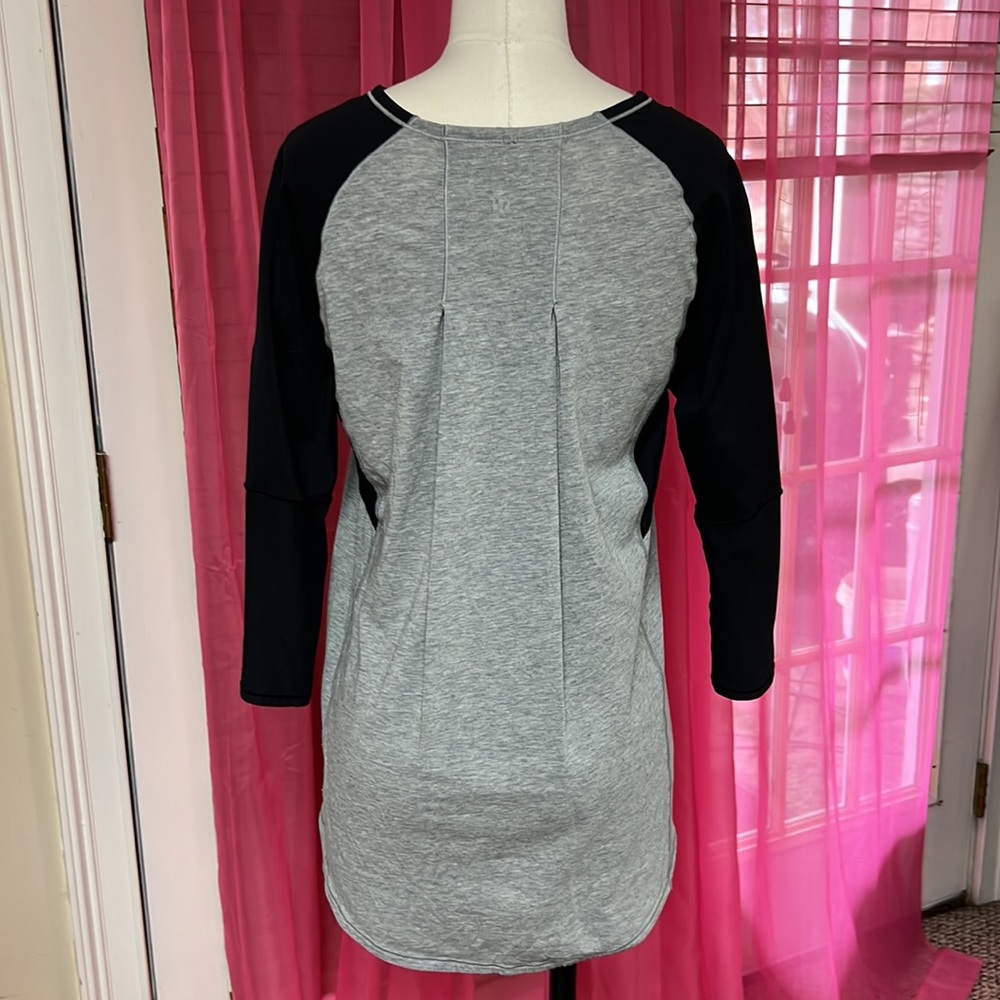 Lululemon - Picture 4 of 8